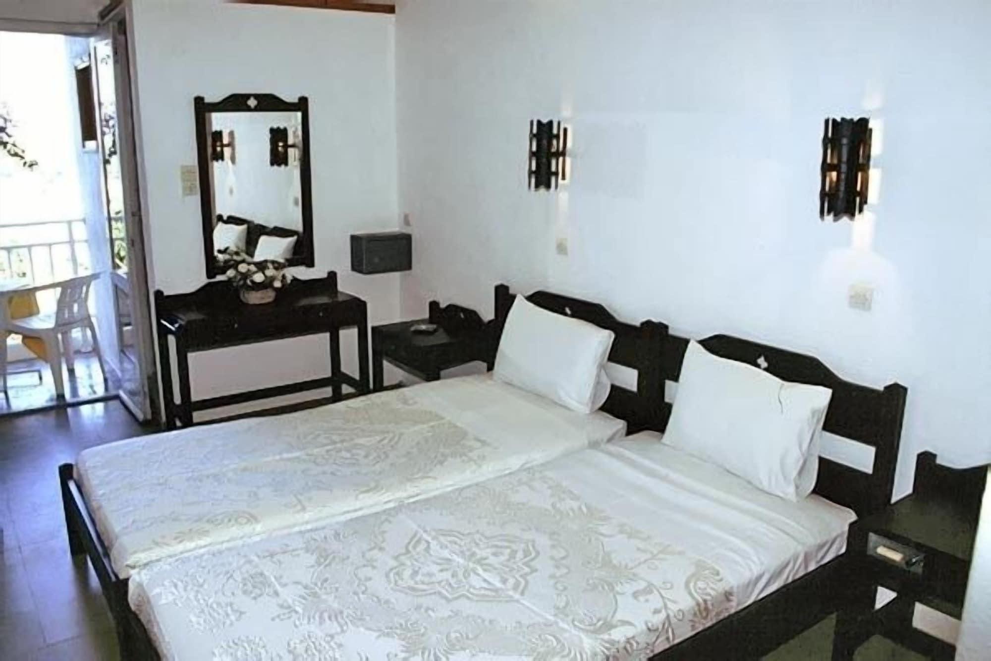 Armonia Hotel Stalida Bagian luar foto